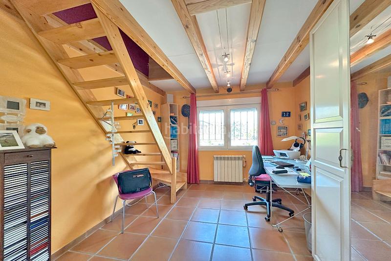 Foto 460a236a-8551-46f0-af18-ff8a8b140631. Chalet mit kamin heizung in Los Ángeles-Jarandilla Torrelodones