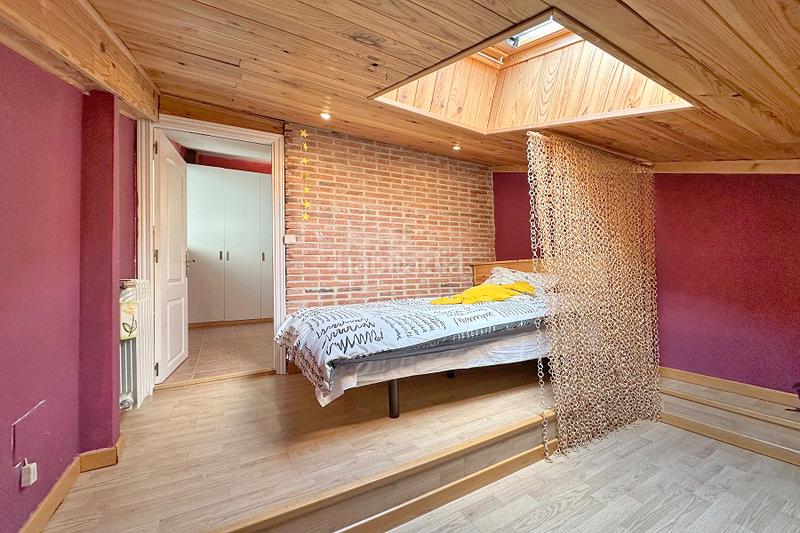 Foto e6928f06-1699-4fa9-9263-68eea9d29a4e. Chalet mit kamin heizung in Los Ángeles-Jarandilla Torrelodones