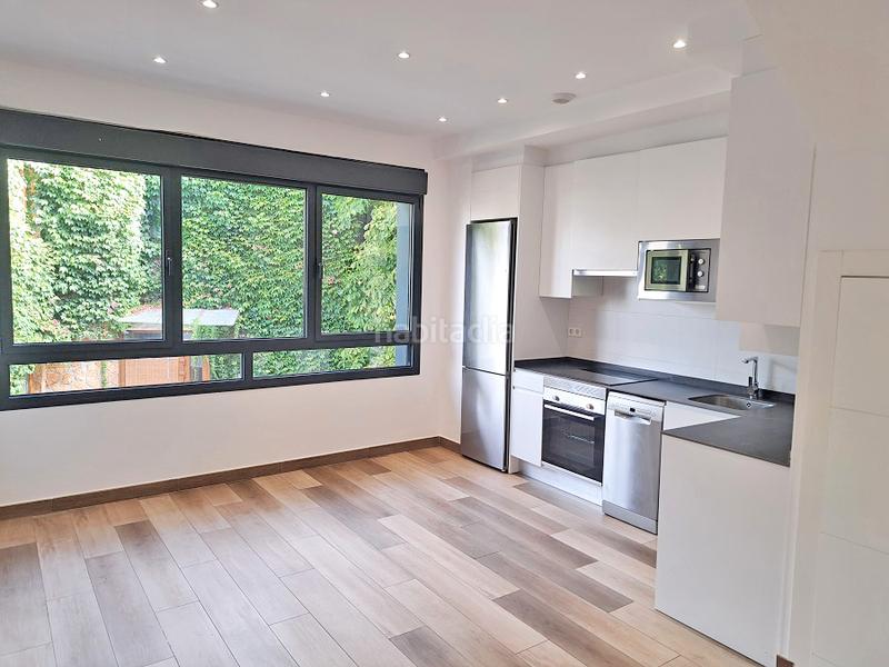 Foto bc7be874-0ad6-4fbf-8278-3753c9bd3c9e. Lloguer dúplex a calle profesor alonso parra 5 a Torrelodones