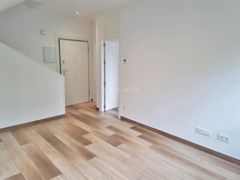 Foto 8dc52581-024e-4da6-bb6d-32965d4bdf56. Location duplex dans calle profesor alonso parra 5 dans Torrelodones