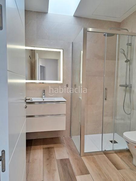 Foto e84e80b8-8e0f-4332-8339-3a243259adfd. Miete zweistöckige wohnung in calle profesor alonso parra 5 in Torrelodones