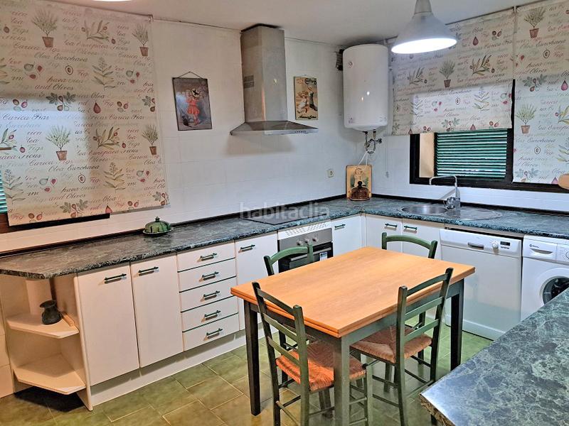 Foto 14e8b500-973a-4d9d-b2d7-2a4dcfa6b063. Xalet a calle cerro de la plata 11 a Navalagamella