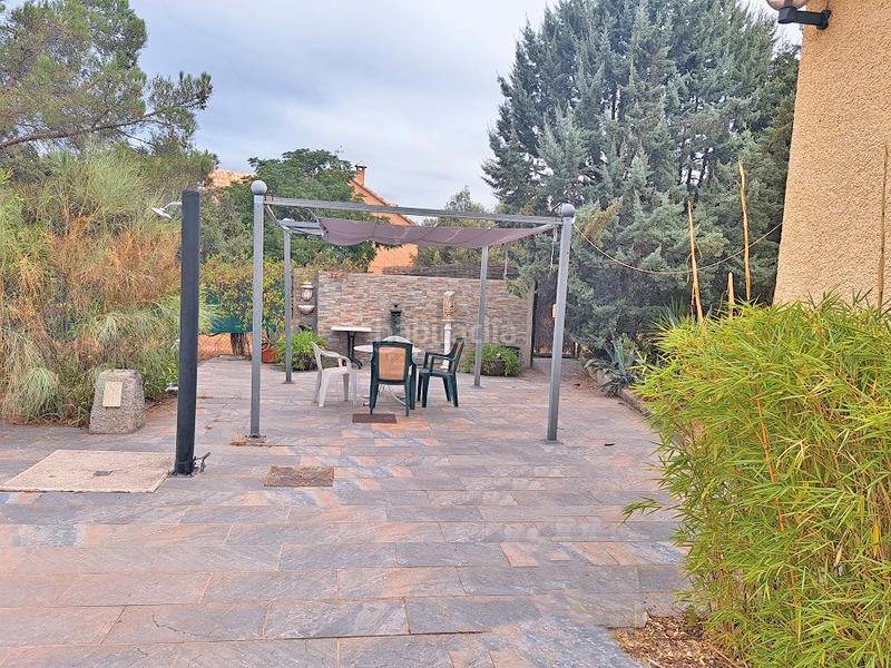 Foto 6f17fbd0-a1c7-4434-9434-9df76e6d5d8f. Xalet a calle cerro de la plata 11 a Navalagamella