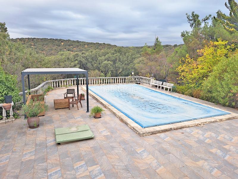 Foto c71d8399-3367-4b1d-85cc-414d3433eb8d. Xalet a calle cerro de la plata 11 a Navalagamella