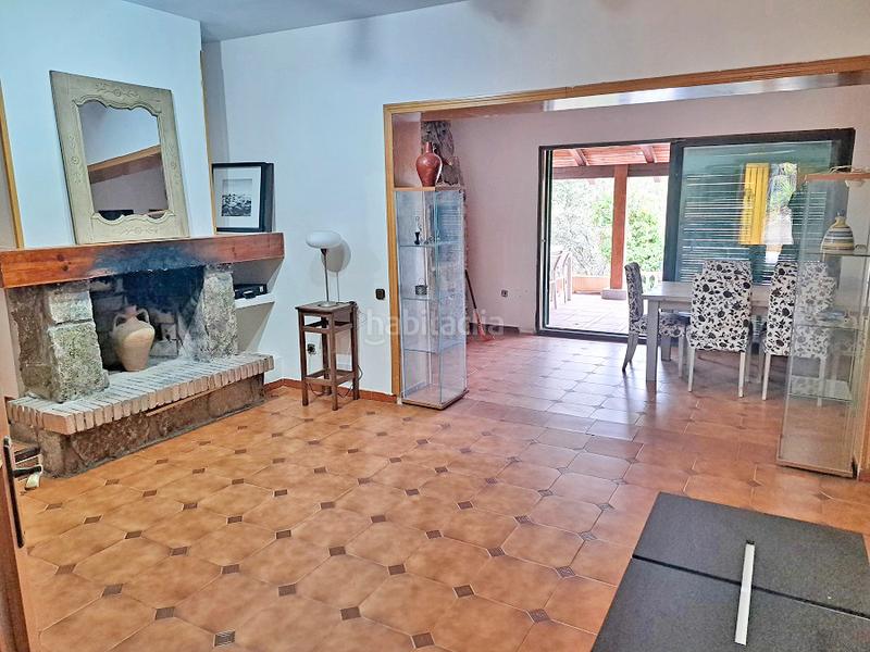 Foto fbe5e252-9a5b-4dac-84cd-99294bf4a9a5. Xalet a calle cerro de la plata 11 a Navalagamella