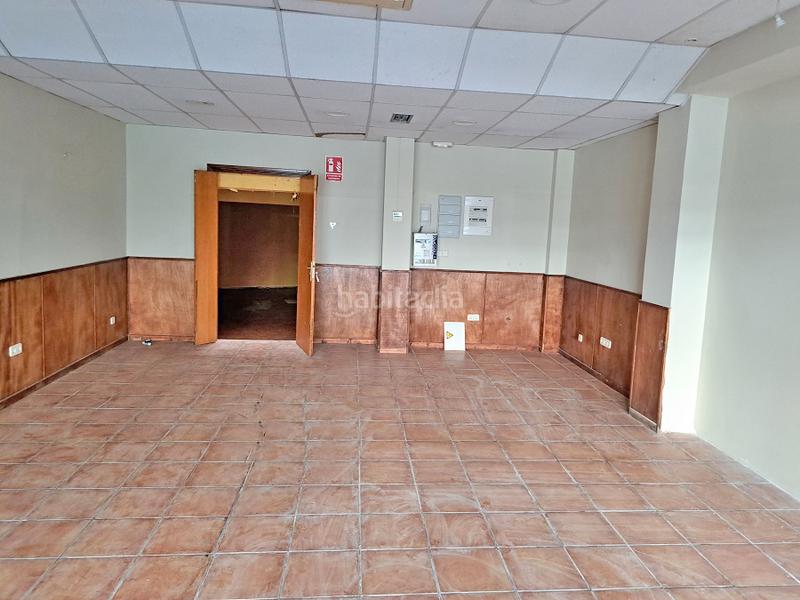 Foto a39291d3-17c2-47a2-b033-aed546e184bb. Location local commercial dans calle josé sánchez rubio 4 dans Torrelodones