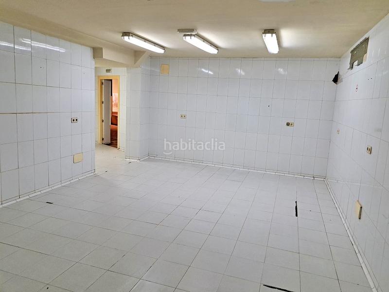 Foto 513f2aa7-c9e6-47e2-809d-b61315a73553. Rent business premise in calle josé sánchez rubio 4 in Torrelodones