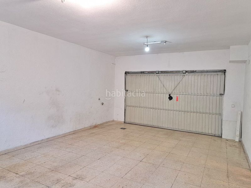 Foto 4e9beac5-a003-405d-b75b-67c1c17023dc. Casa aparellada amb xemeneia calefacció aparcament piscina a Torrelodones