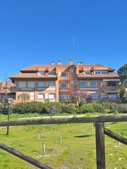 Rent Flat  Calle de epidauro. Piso en monte rozas, las rozas