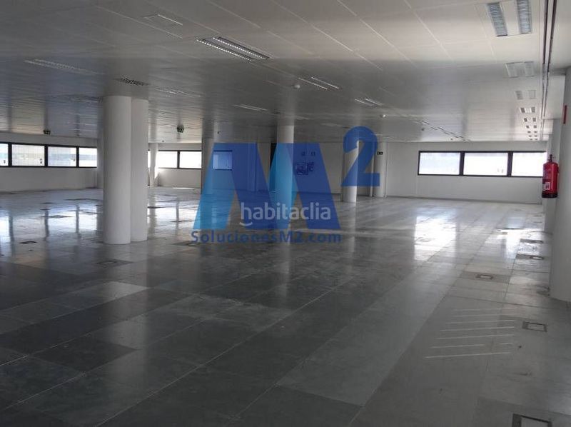 Foto 757e7fa6-484a-4081-babb-a50d4121232e. Lloguer oficina amb aparcament a Zona Industrial Alcobendas