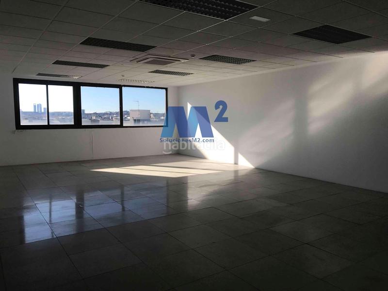 Foto 6fe47f23-9def-49ac-aedd-fb864e7b719e. Miete büro mit parking in Zona Industrial Alcobendas