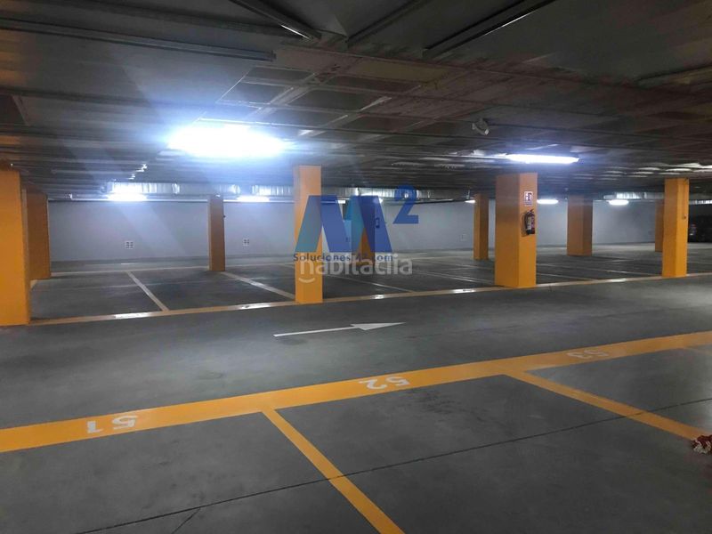 Foto cb584bd6-98f2-486d-bc7c-f1b289217d21. Lloguer oficina a Zona Industrial Alcobendas