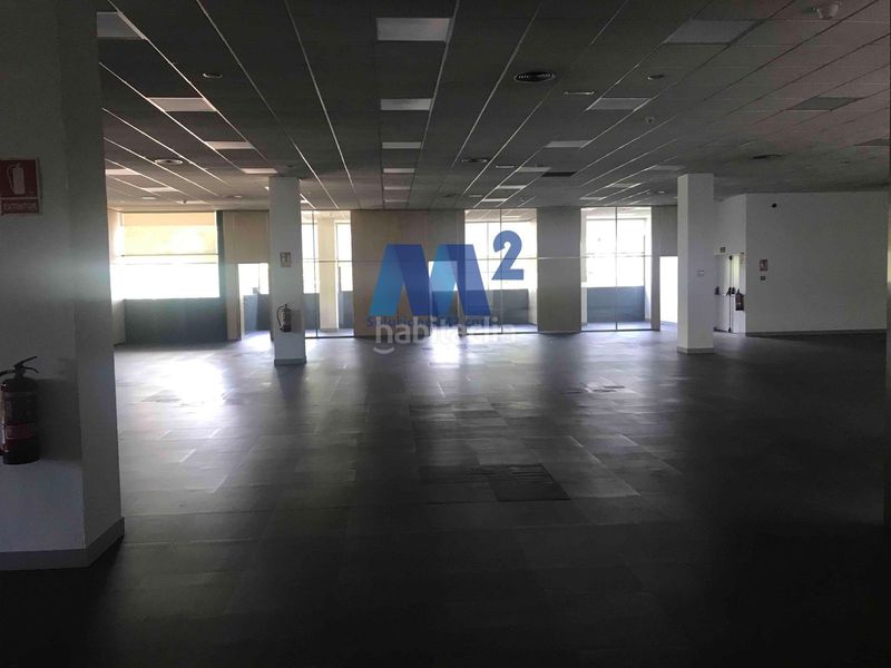 Foto e30b8d17-5a97-49ff-8ac5-ec12d8821db6. Lloguer oficina a Zona Industrial Alcobendas