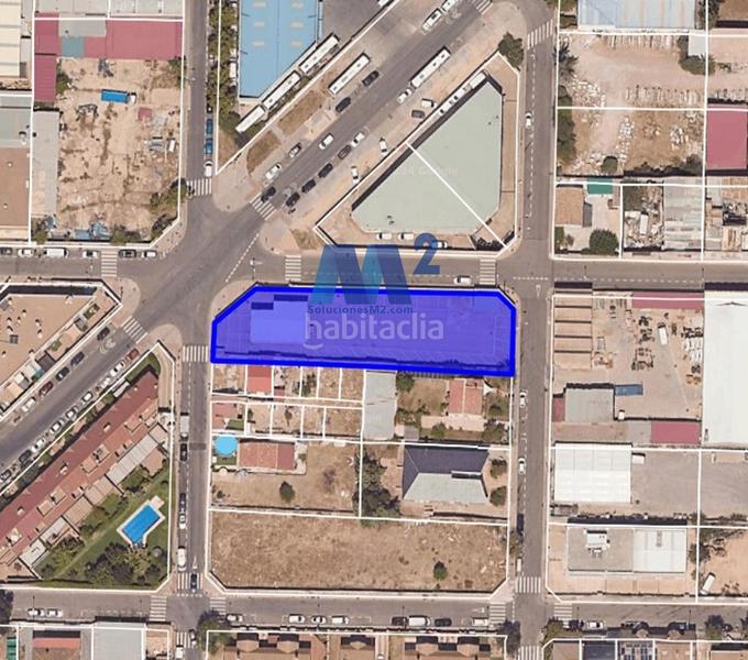 Foto c3bf56fe-826a-438c-9f1d-98abfa550367. Terreno residencial en Rejas Madrid