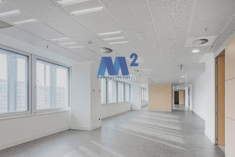 Foto 8b9e75e7-6cbe-4ec6-8d25-eebd9cdaae43. Rent office space in Cuatro Caminos - Azca Madrid