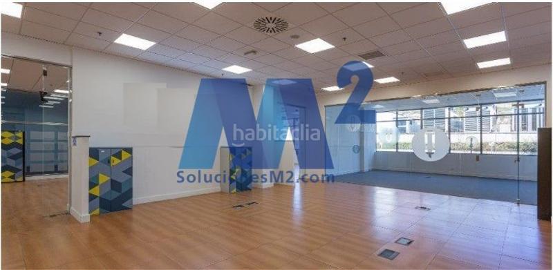 Foto bfcc6a43-ed3e-44c8-afa0-bc9c8730b019. Location bureau dans Zona Industrial Alcobendas