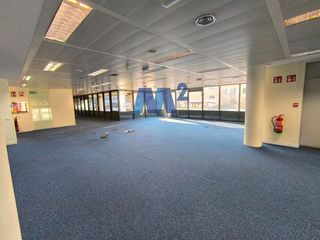 Miete Büro  De bruselas. Oficina en alquiler en arroyo de la vega