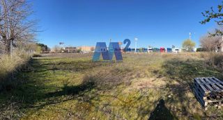 Terreny residencial a La Garena. Parcela industrial en venta en alcalá de henares