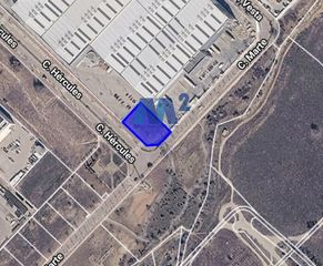Finca rústica a Meco pueblo. Parcela industrial en venta