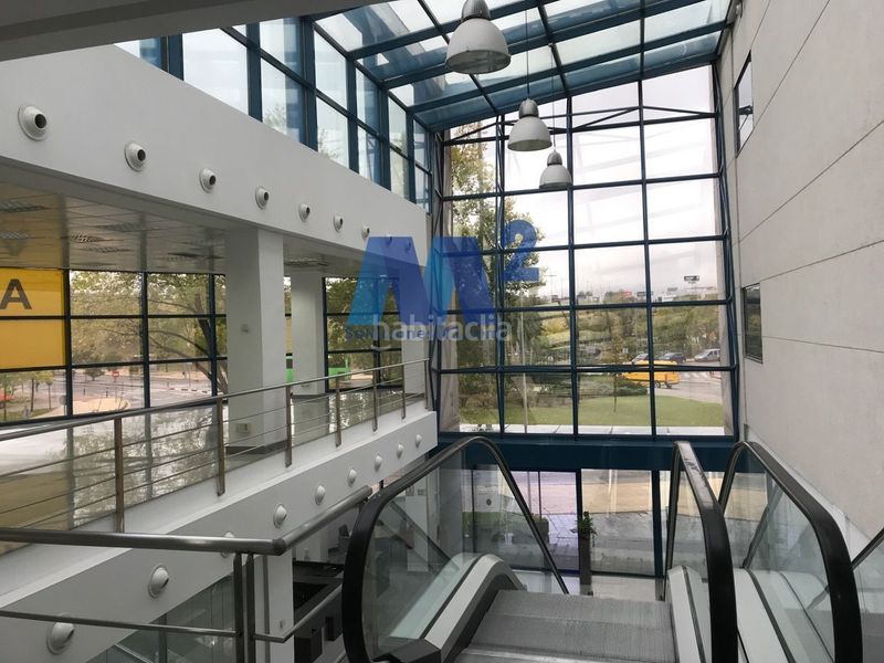 Foto 1f48ea02-7a1f-49a2-9813-011bd24d56dc. Office space in Arroyo de la Vega La Moraleja