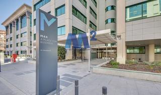 Rent Office space in Virgen del Cortijo-Manoteras. En madrid