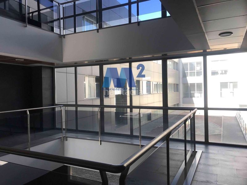 Foto a883aadd-f1e7-4da5-abcb-c0d5a3a52d1e. Lloguer oficina a Zona Industrial Alcobendas