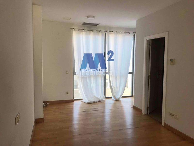 Foto 2e3c7ba3-c6c8-45a5-b7e5-209589838a6a. Miete büro in Zona Industrial Alcobendas