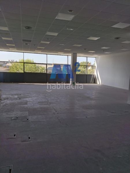 Foto 60baf566-8996-438e-a7d7-b0e69a2fa96a. Lloguer oficina a Zona Industrial Alcobendas