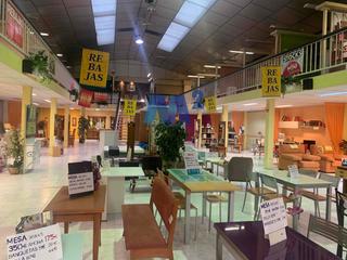 Miete Fabrikhalle in Estación. Nave comercial en venta y alquiler
