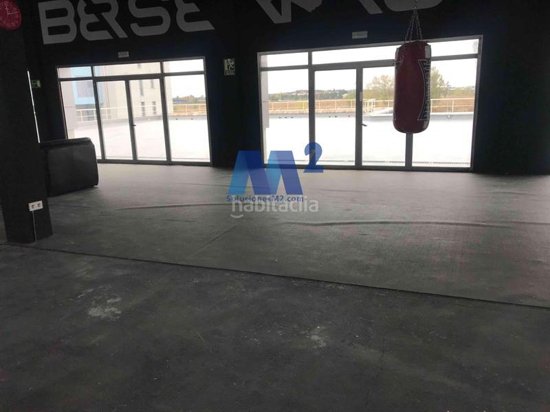 Foto 51b055d1-9a63-40b0-b2ed-b0c063bebf67. Alquiler oficina en Peñagrande Madrid