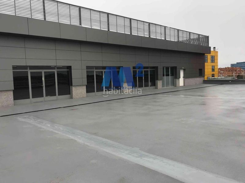 Foto f708a04c-4eba-403e-b3b1-b5aff8a6e9b3. Lloguer oficina a Peñagrande Madrid