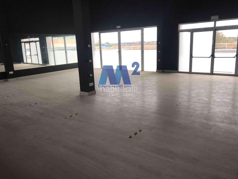 Foto 23f670bd-e73b-45b6-9212-2170ec815175. Location bureau dans Peñagrande Madrid