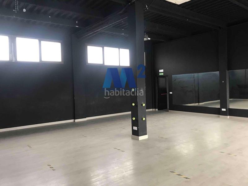 Foto edcac7bf-2e7c-4ed5-bc6a-798e4d4a61da. Miete büro in Peñagrande Madrid