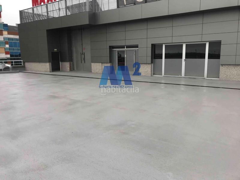 Foto 21b694e9-bea9-4cdb-b139-66201b3fb79e. Rent office space in Peñagrande Madrid