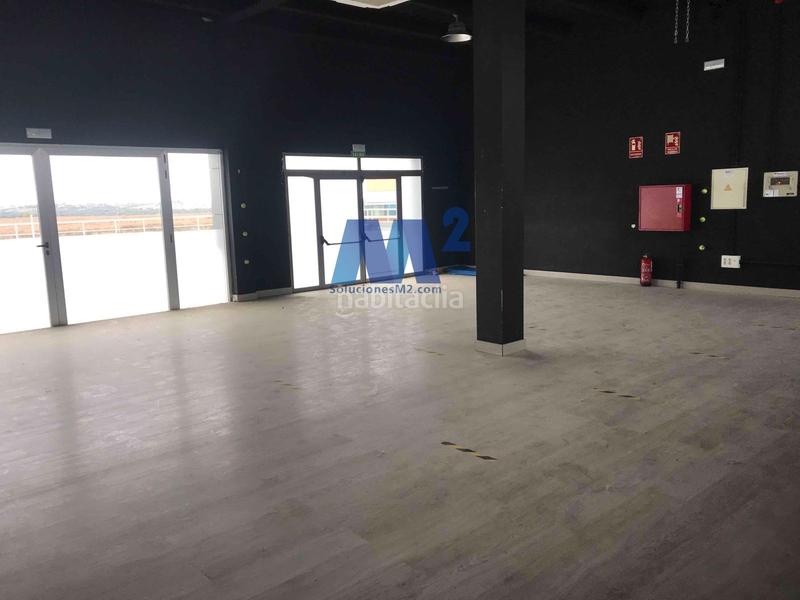 Foto 2639b75b-cf95-4ea7-bd17-1f941e120cc5. Rent office space in Peñagrande Madrid