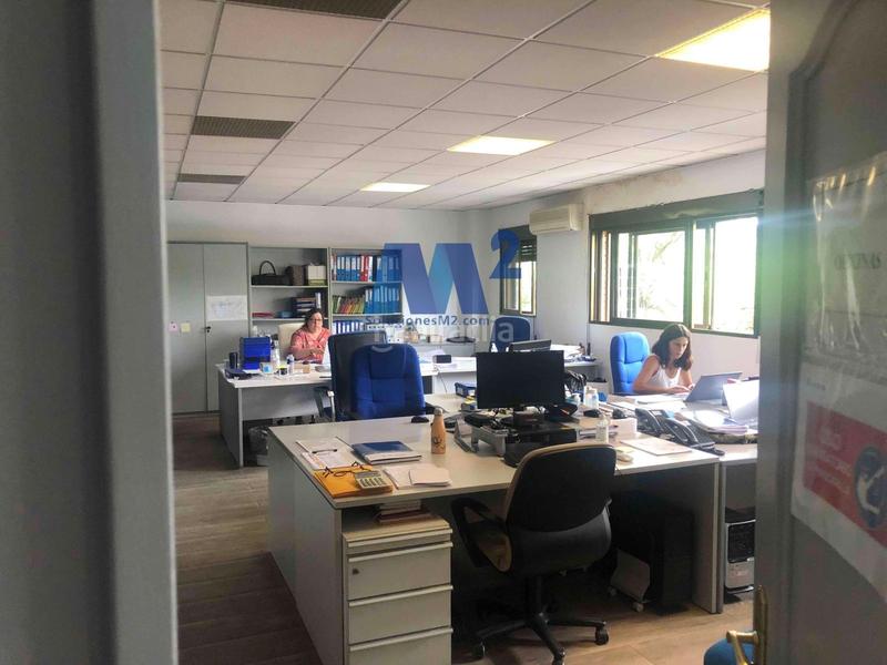 Foto 1931c622-8bb2-4dc8-9f0f-17d839ff857e. Rent industrial building in Parque Cataluña Torrejón de Ardoz