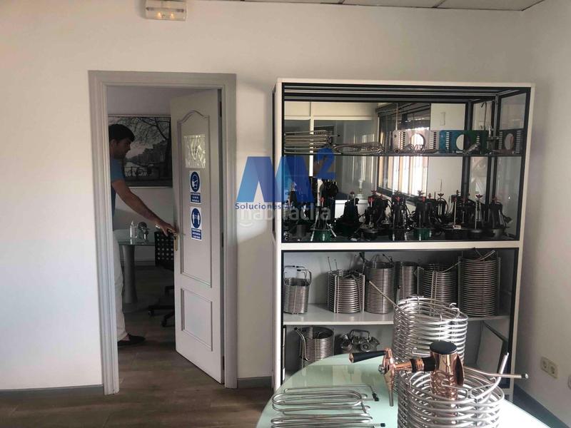 Foto 1abedb35-b2c9-46a6-8362-b2edb25d60bb. Rent industrial building in Parque Cataluña Torrejón de Ardoz