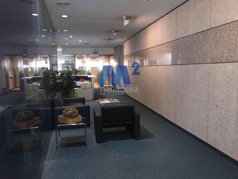 Foto 21887038-1539-4b30-973c-cd53492ed286. Oficina a Tres Olivos-Valverde Madrid