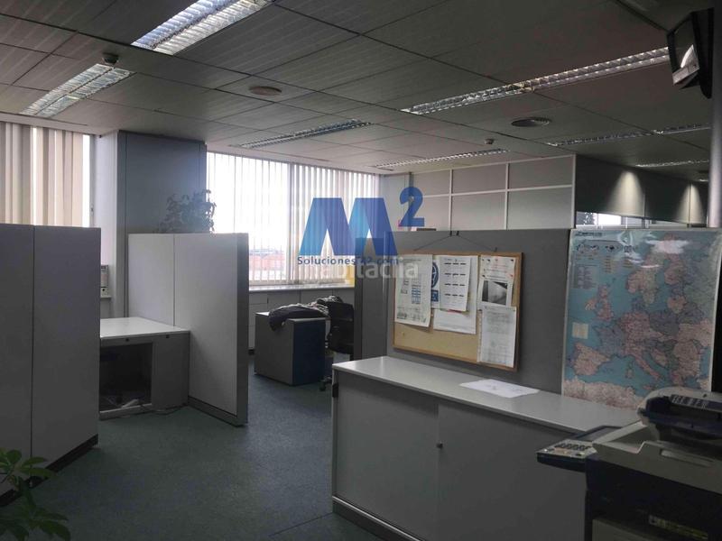 Foto a4a0824a-7c91-4aac-a74d-13ed54f7c2a5. Oficina a Tres Olivos-Valverde Madrid