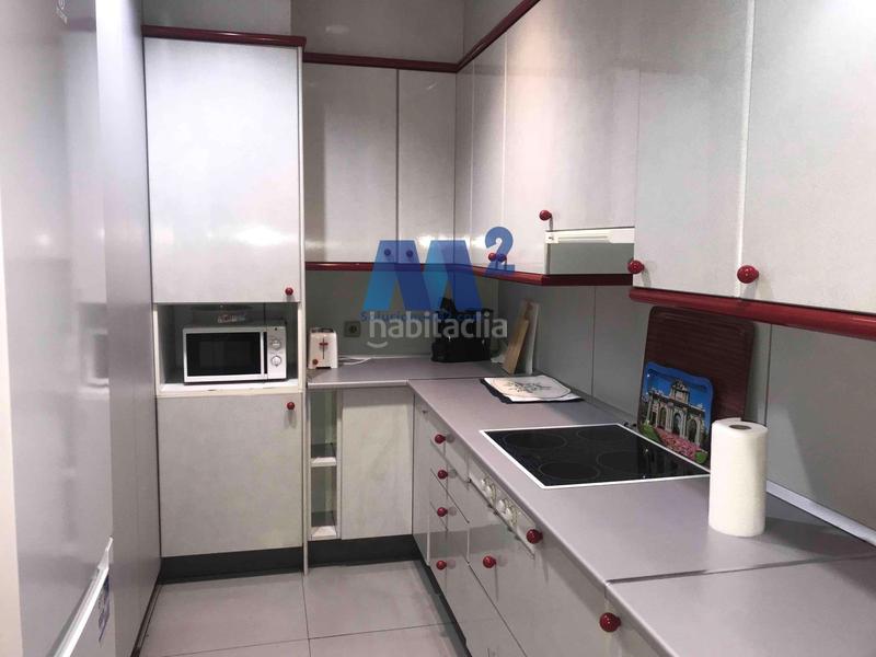 Foto f0458a30-8d3c-4a68-8803-feac93b5022d. Oficina a Tres Olivos-Valverde Madrid
