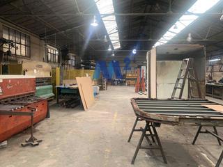 Nave industrial en Estación