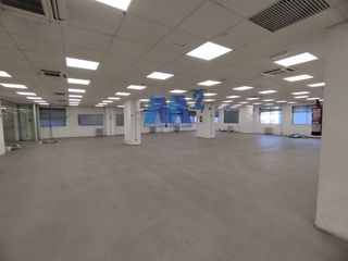 Lloguer Oficina  San romualdo. Oficina de 507 m en venta y alquiler
