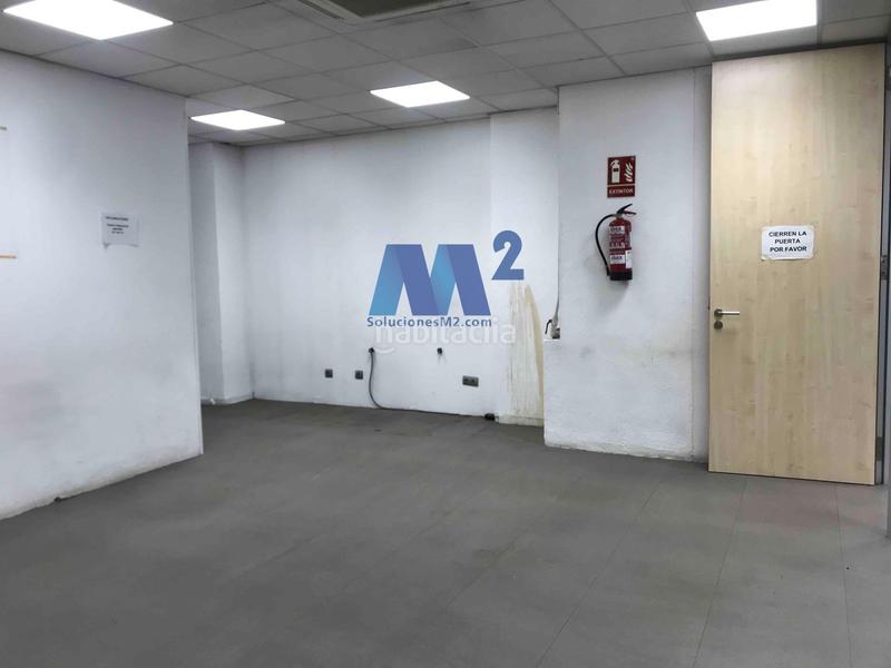 Foto 0de93ce0-a1cc-41c5-be31-1619ab71aa8a. Bureau dans Simancas Madrid