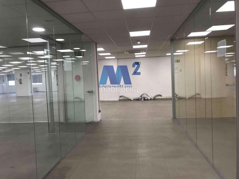 Foto 80c5b5be-888b-45f6-bcb9-a994a0fa2eb6. Bureau dans Simancas Madrid