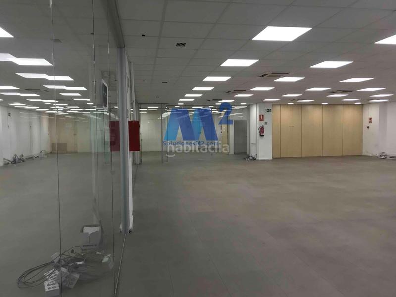 Foto a1954a7d-7713-41d2-b14e-279c8712f11b. Bureau dans Simancas Madrid