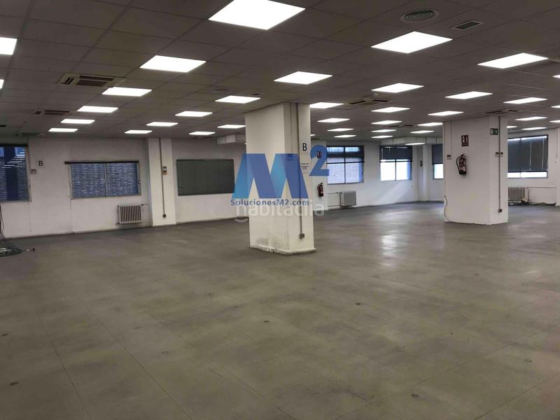 Foto af0ed0ed-d07b-4a62-b412-7a11351da8f3. Bureau dans Simancas Madrid