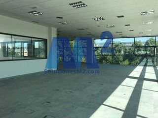 Affitto Ufficio  Valportillo primera. Oficina 356 m en alcobendas en alquiler