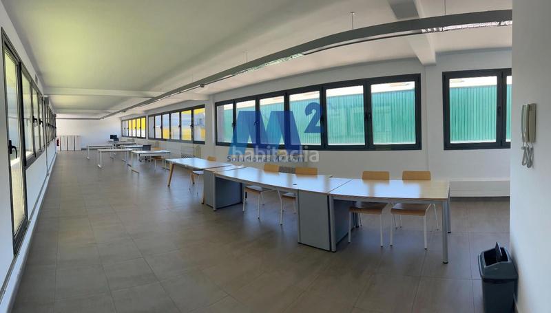 Foto 10f34c3d-47c0-42ae-a501-eeb9d8cbd87c. Lloguer oficina amb aparcament a El Barral Ferial Coslada