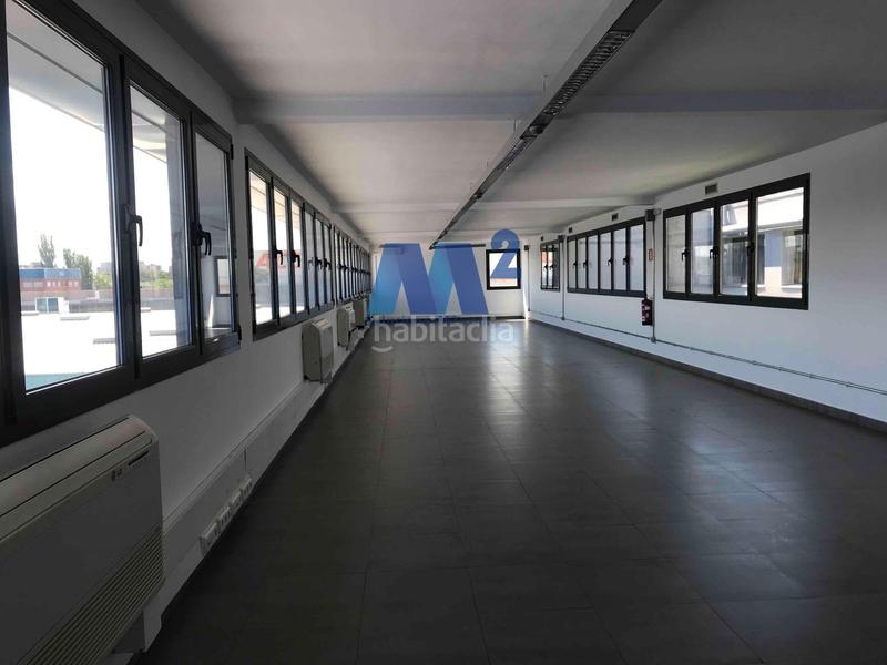 Foto 947da26e-34ef-4bbf-a2c9-36a974e6503f. Rent office space with parking in El Barral Ferial Coslada