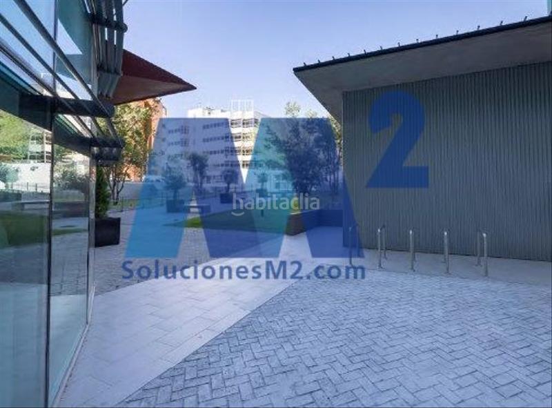 Foto ac363d29-73db-48ae-ae0d-b3df1ea11f86. Alquiler edificio en Simancas Madrid